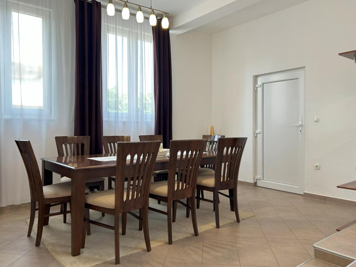 Apartments Antonella Трогир Экстерьер фото