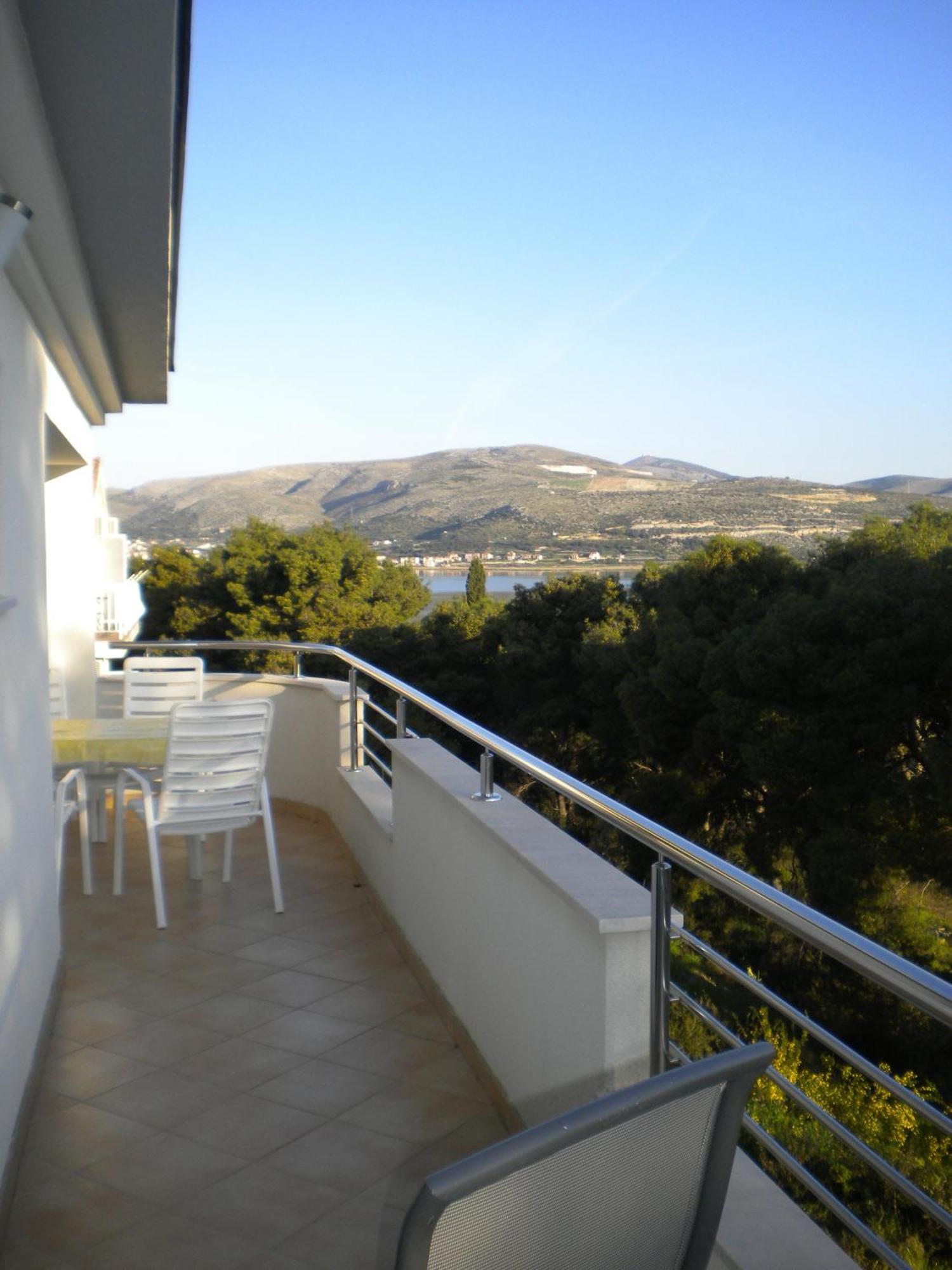 Apartments Antonella Трогир Экстерьер фото